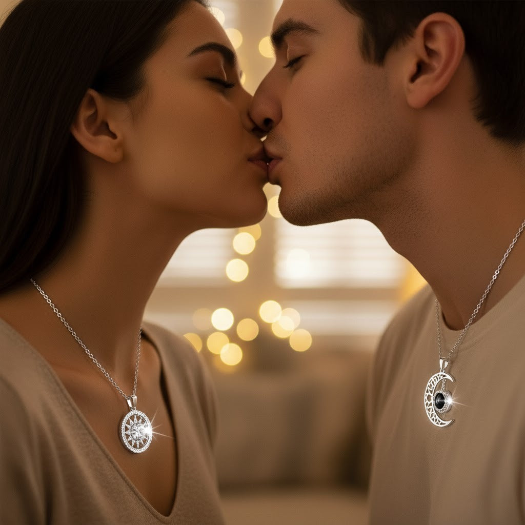 - Collar Sol & Luna – “Te Amo” en 100 idiomas